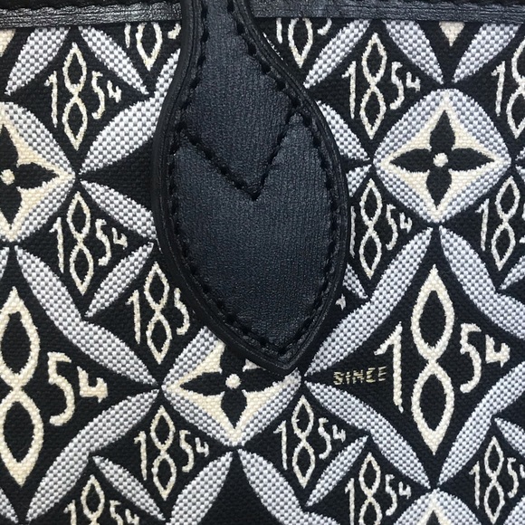 Louis Vuitton Since 1854 Neverfull Sold Out Tote - Picture 15 of 16
